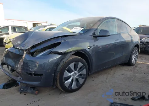 2023 Tesla Model Y Awd/Long Range Dual Motor All-Wheel Drive from USA, damaged, VIN 7SAYGDEE8PA195982